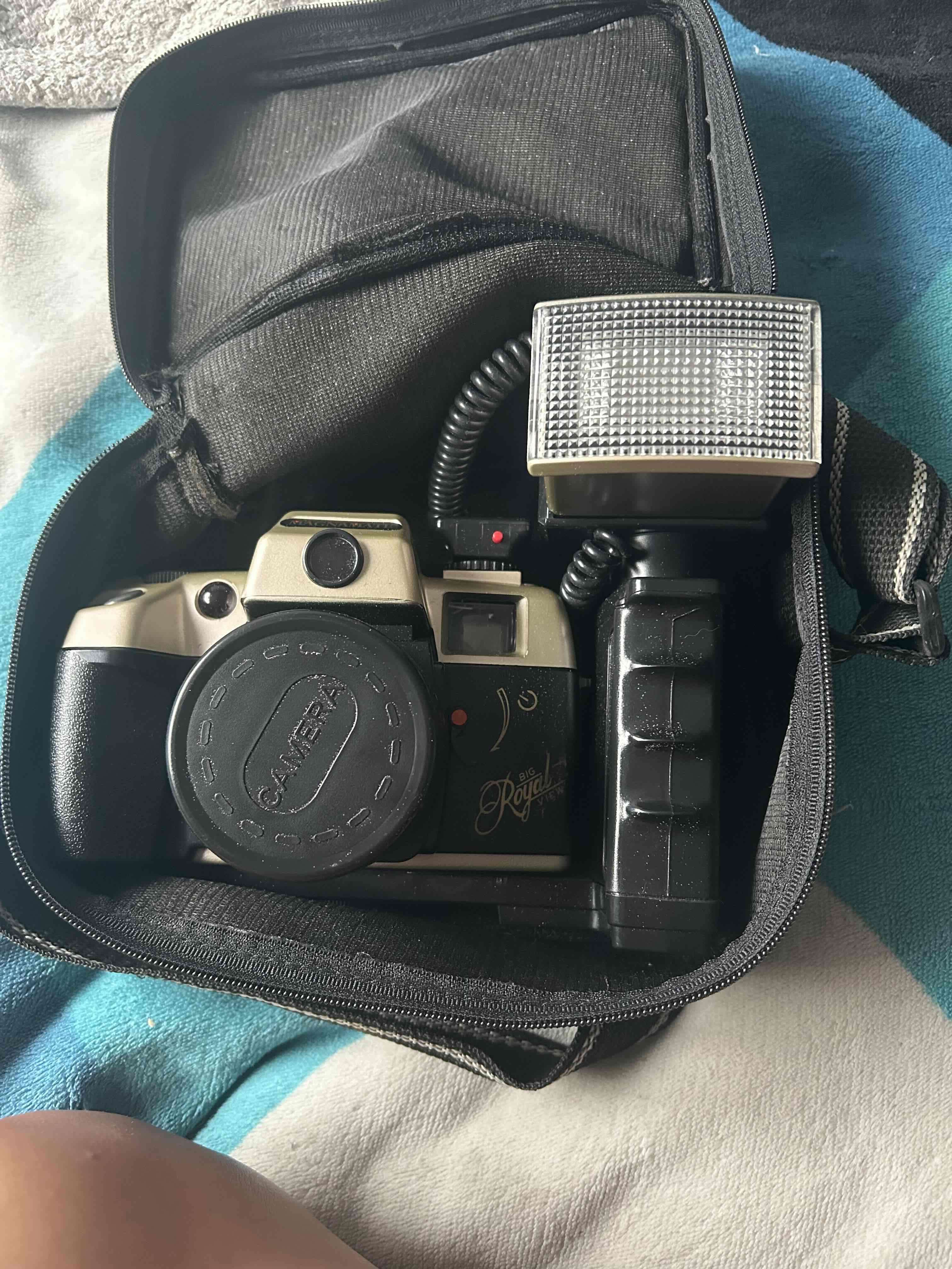 Cámara analógica con flash Big Royal
